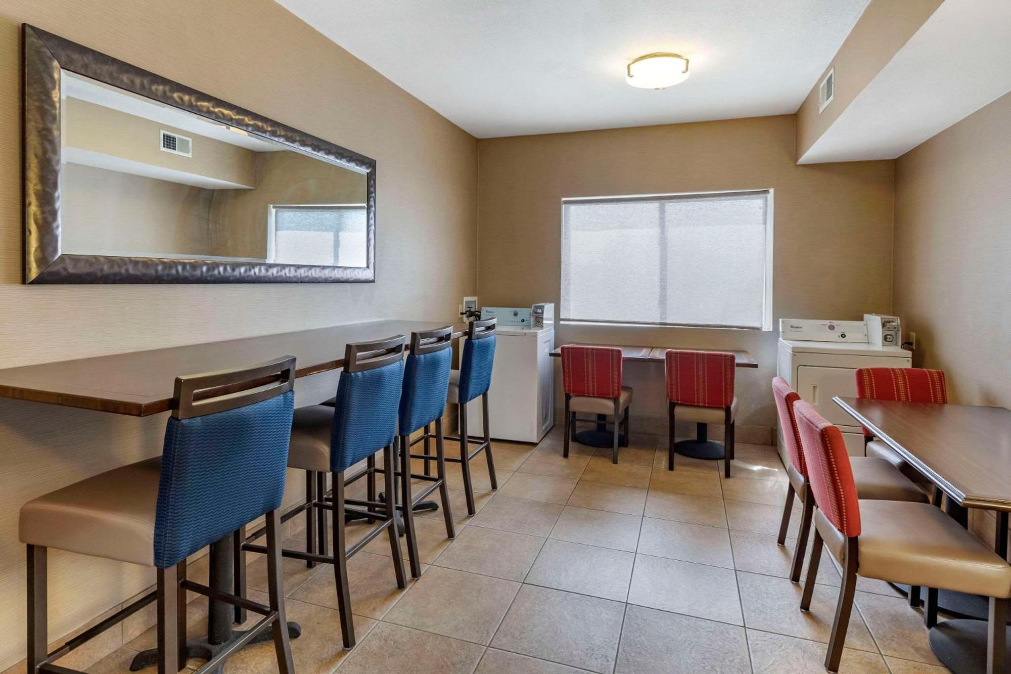 Comfort Inn Denver West Arvada Station Wheat Ridge Exteriér fotografie